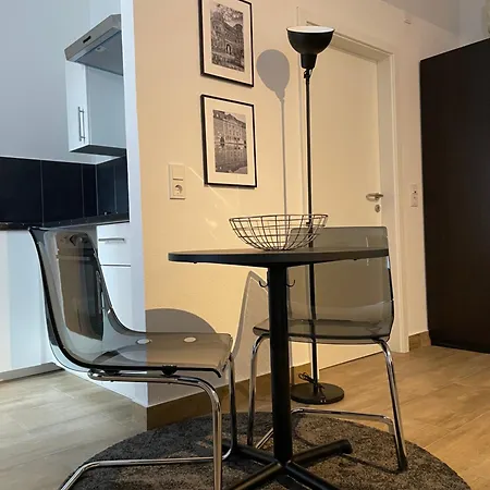 4 Appartement *